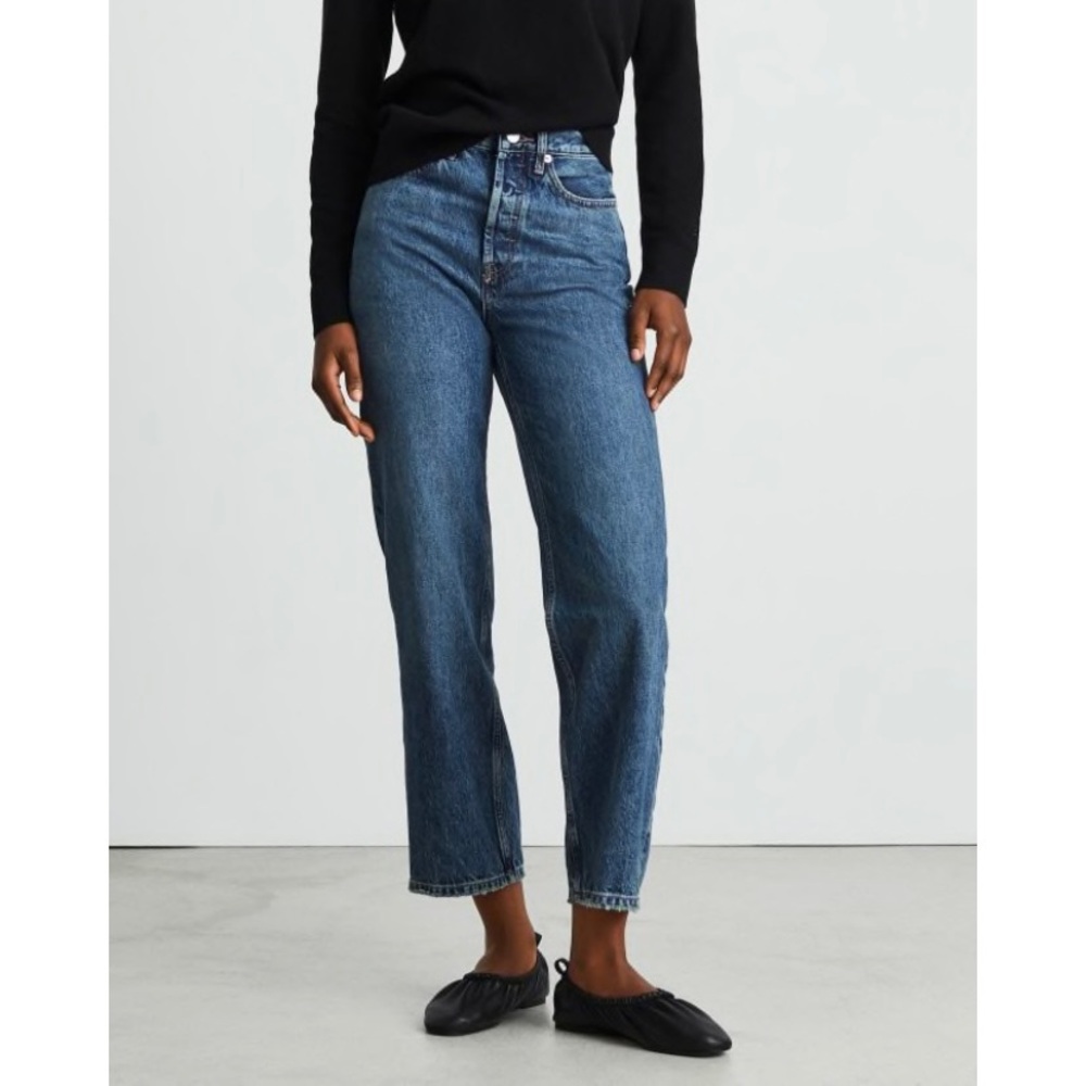 Everlane The Rigid Way-High Jean Size 25 in Worn-In Blue NWT Sold Out Online